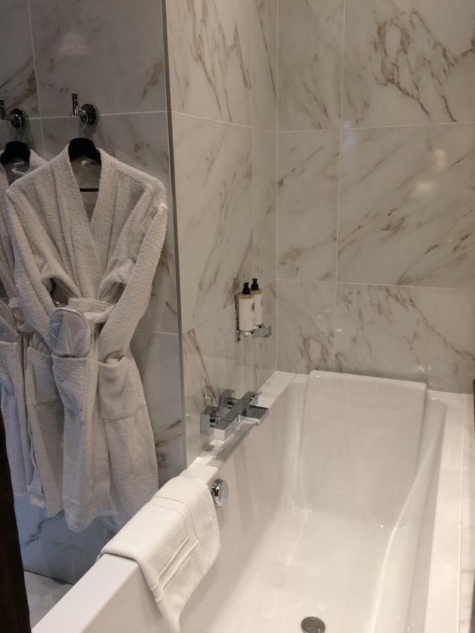 La Suite 48 Châlons-en-Champagne Εξωτερικό φωτογραφία